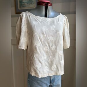 RW&CO. Cream Embroidered Short Sleeve Blouse Large